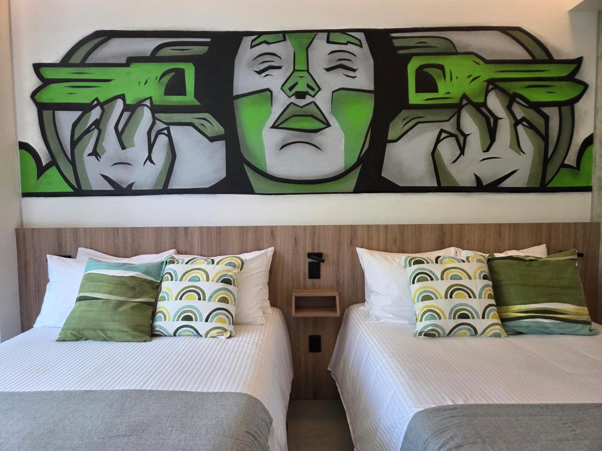 Street Art Hotel Roma Mexico by Eksteriør bilde