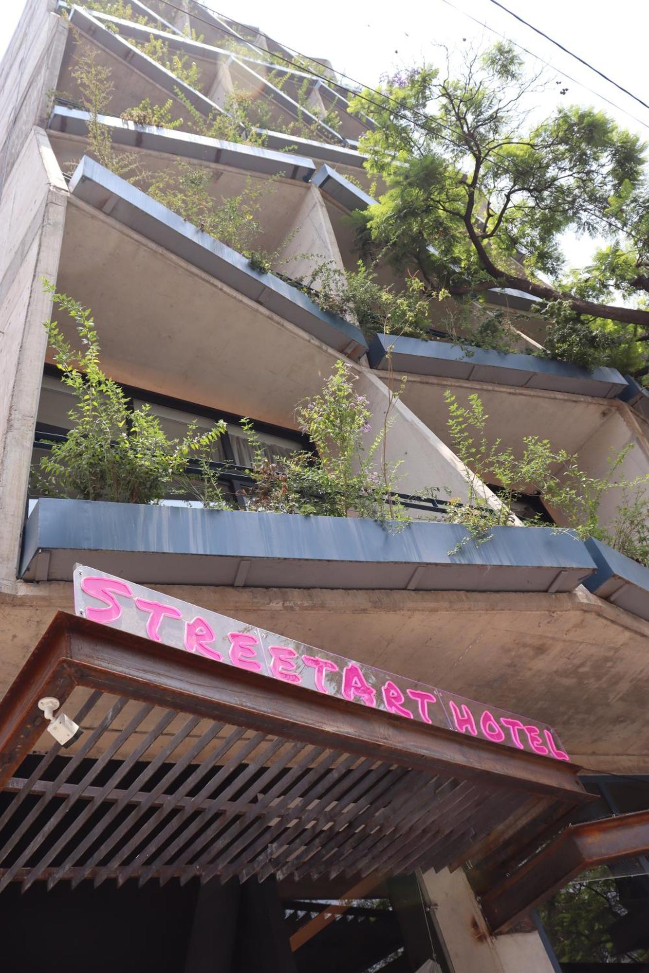 Street Art Hotel Roma Mexico by Eksteriør bilde